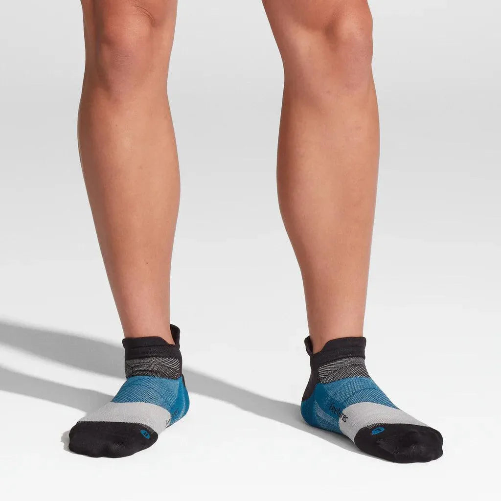 Elite Ultra Light No Show Tab Socks-Socks-Feetures-E55-B25-1-Tennis Express