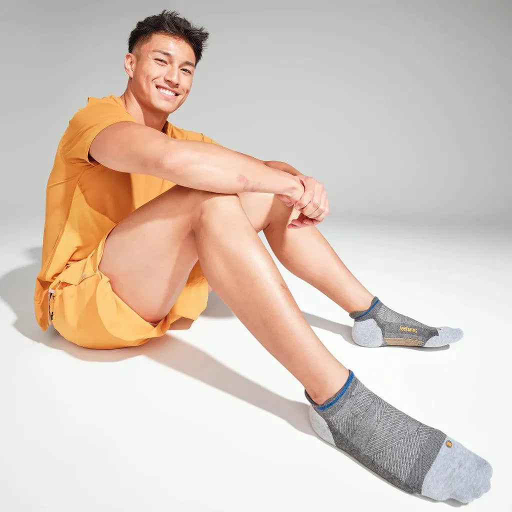 Elite Max Cushion No Show Tab Socks-Socks-Feetures-EC50-B25-3-Tennis Express
