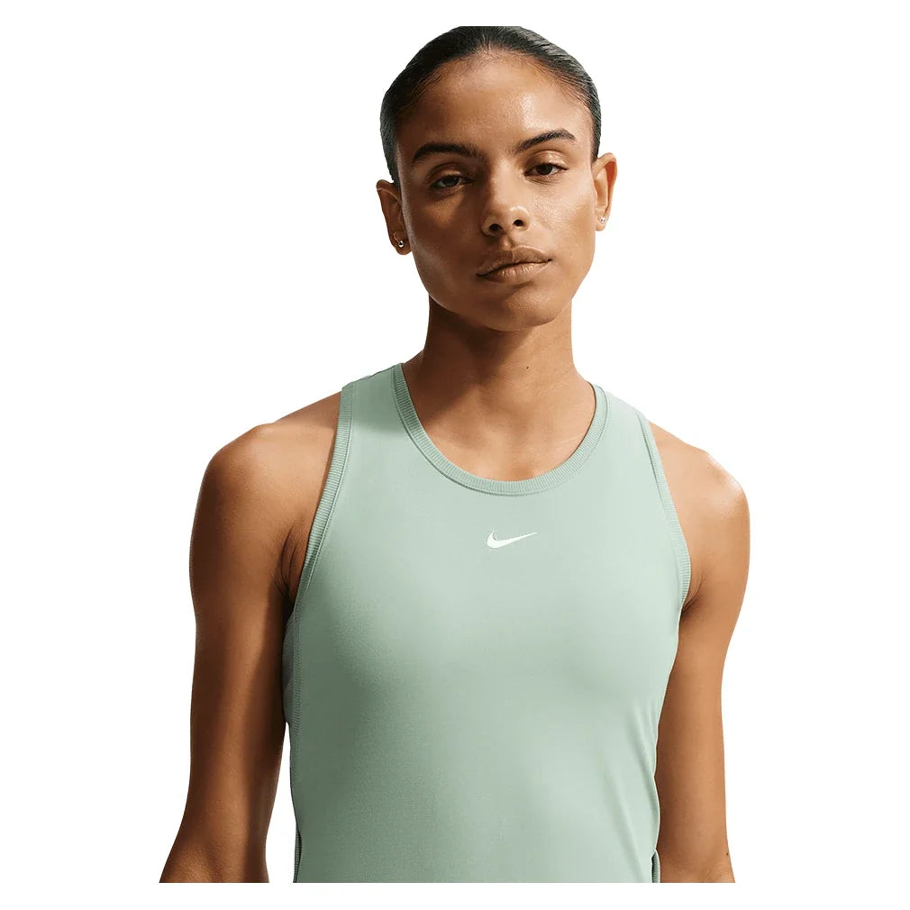 Women's Dri-FIT Victory Sleeveless Tennis Tank-Apparel-Nike-FD5584-006-2-Tennis Express