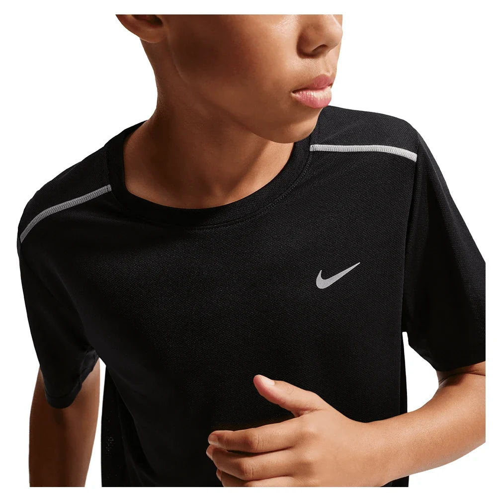 Boys' Dri-FIT Short Sleeve Miler Top Black and Reflective Silver-Apparel-Nike-IF2425-010-6-Tennis Express