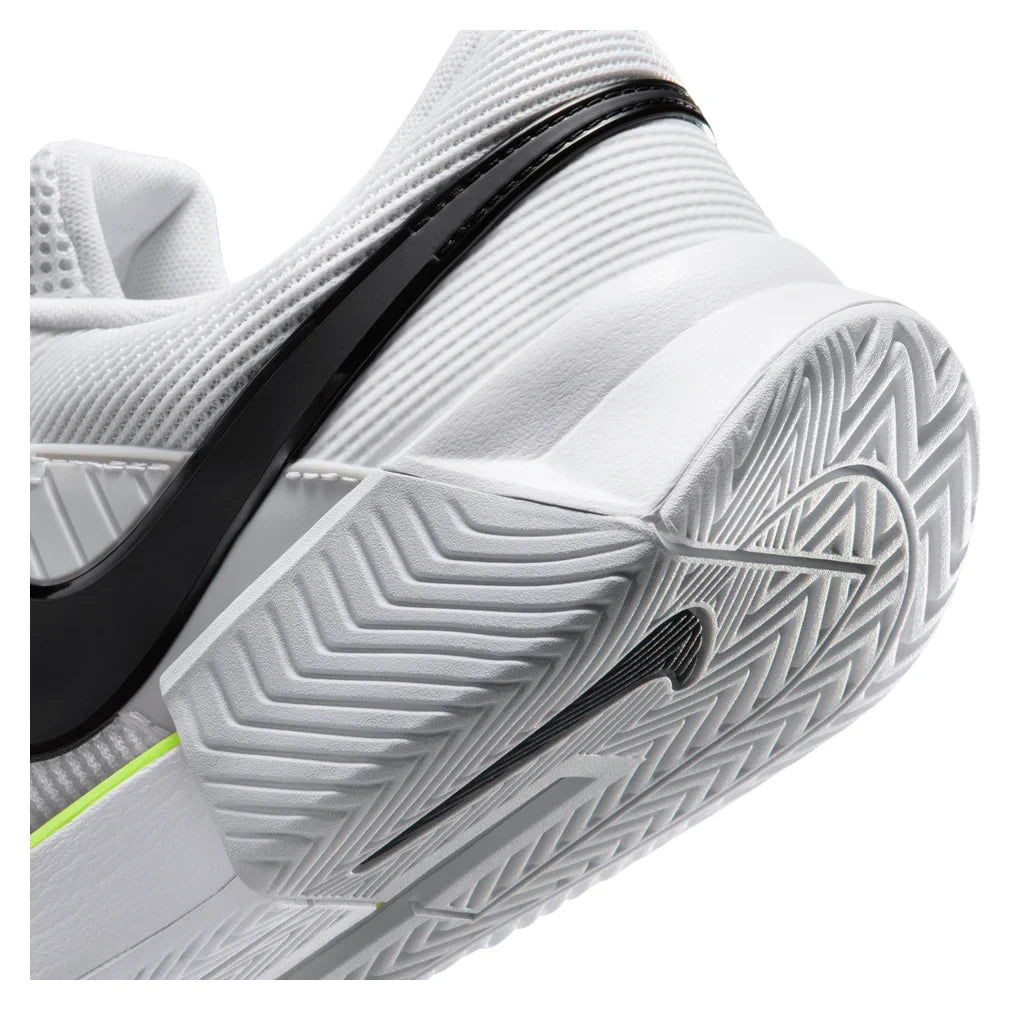 Men's Zoom GP Challenge 1.5 Tennis Shoes White and Black, Nike, Tennis Express, IQ5180-100BH26-3