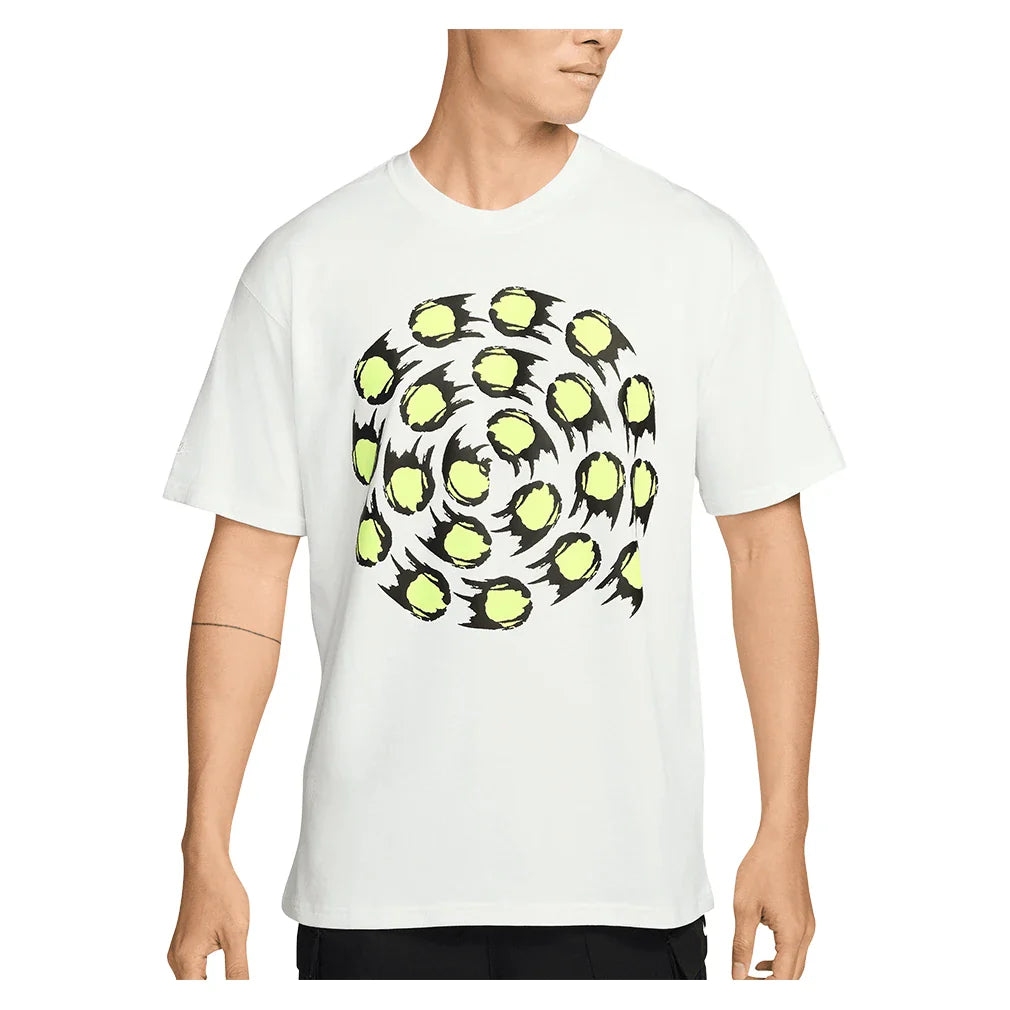 Men's Sportswear Graphic T-Shirt,Apparel,Nike,121 Summit White,XS,Tennis Express,IU4465-121
