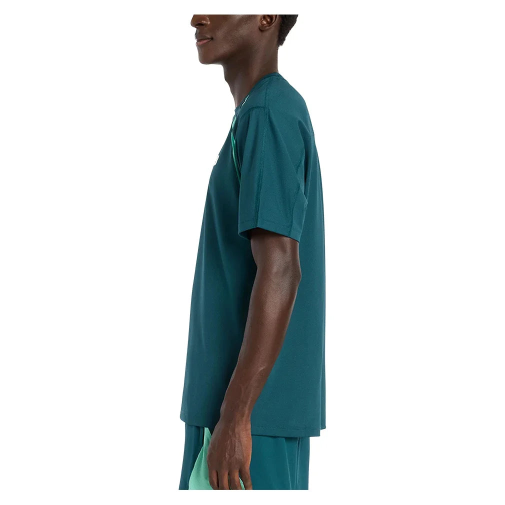 Men's Tournament Novelty Tennis Top Medusa Green,Apparel,New Balance,,,Tennis Express,mt61l02kaav_2